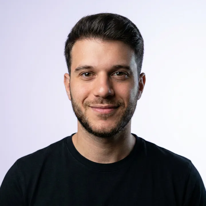 Nico, consulente AI, automazioni e webapp su misura